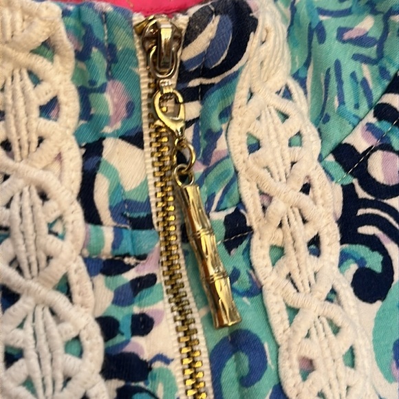 Lilly Pulitzer Women's Blue Janie Pop Over Quarter Zip Sweatshirt Size S UPF 50 - Picture 6 of 15